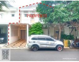 Jual Rumah Tipe 174 Bekas di Summarecon Bekasi Cluster Vernonia - Bekasi Kota 