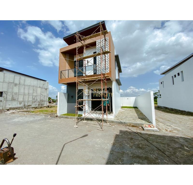 Dijual Rumah, Tipe 90, 3kt, 2km, Shm, Perumahan Mewah, Harga Murah, Dekat Kampus UII, Sleman - Yogyakarta
