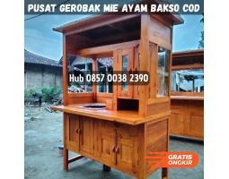 Pengrajin Rombong Gerobak Mie Ayam Etalase Kec Pogalan - Trenggalek