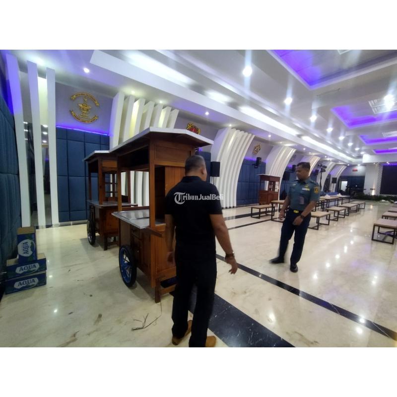 Sewa Promo Gerobak Kayu Angkringan Makanan Dorong Indomaret Murah Bungur - Jakarta Timur