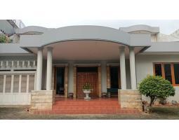 Dijual Rumah 2 Lantai di Cipete Selatan, Hanya 12 Menit ke Tol Fatmawati - Jakarta Selatan