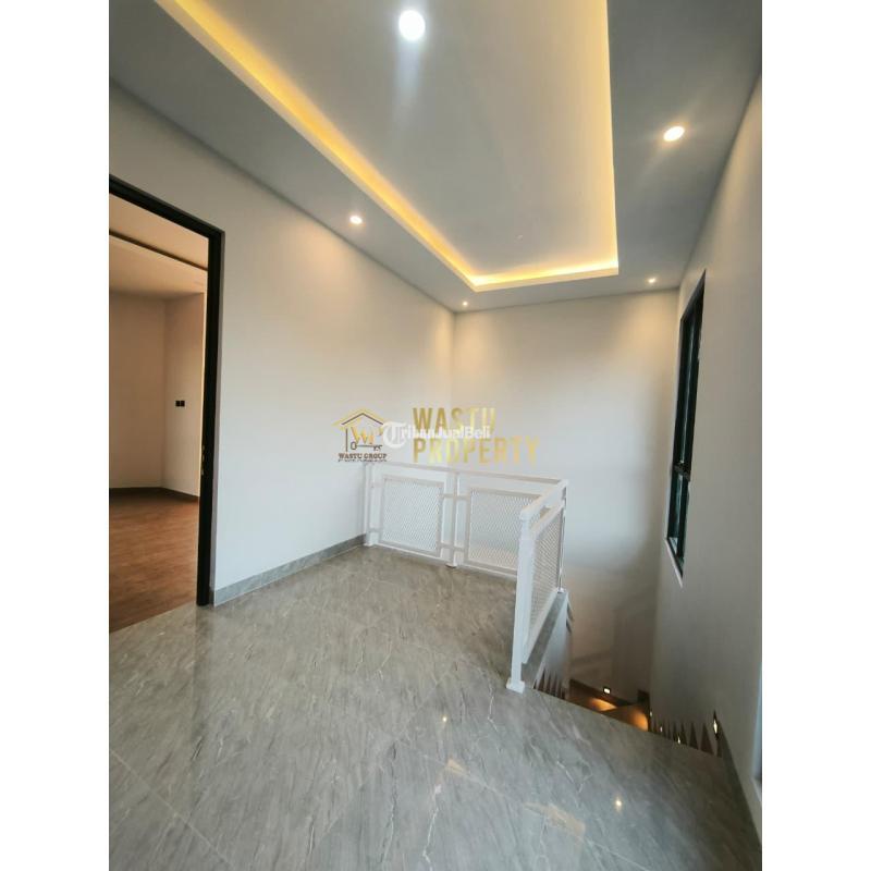 Dijual Rumah 2 Lantai Design Industriak Dekat Al Azhar Pogung Mlati Tipe 119 - Sleman