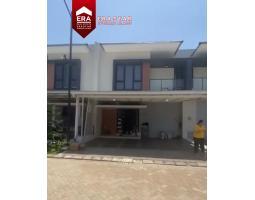 Dijual Rumah, Siap Huni, 2 Lantai, LT. 80m2, LB. 115m2, SHM, Semi Furnish, Rooftop, Ocbd Virginia - Bogor