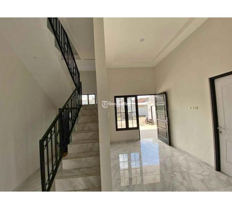 Dijual Rumah Mewah 3KT 2KM SHM Konsep American Style - Malang