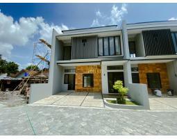 Dijual Rumah Mewah Full Furnish, Cluster One Gate 5 Menit Ke Bandara Adisucipto - Sleman