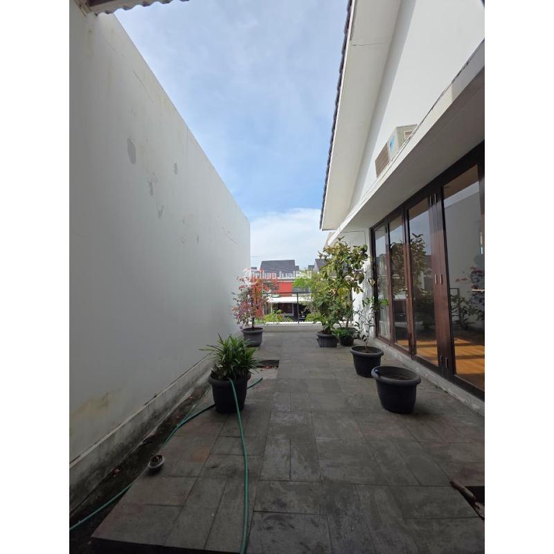 Dijual Rumah Hadap Taman Cluster Asia Tropis Harapan Indah - Bekasi