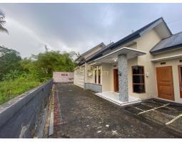 Dijual Rumah, Lt. 262m2, Lb. 155m2, Shm, Full Furnished, Lokasi Strategis, Rumah Hadap Selatan, Di Ngaglik, Sleman - Yogyakarta