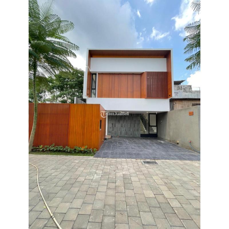 Jual Rumah Mewah Tipe 141 Progres Bangun dekat Pakuwon Mall Jogja dan Kampus UGM - Sleman