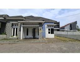 Dijual Rumah di Kalasan Tipe 70 3KT 2KM Legalitas SHM - Sleman 