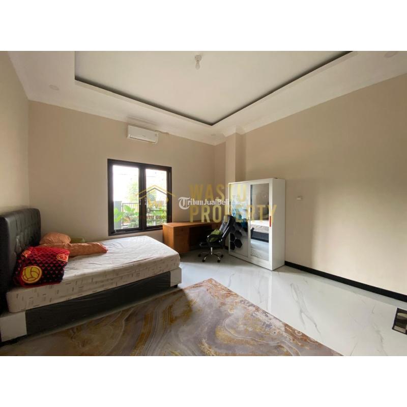 Dijual Rumah Besar 2 Lantai Area Stadion Maguwoharjo - Sleman