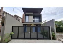 Dijual Rumah Mewah 2 Lantai Di Condongcatur Dekat Kampus UGM - Sleman