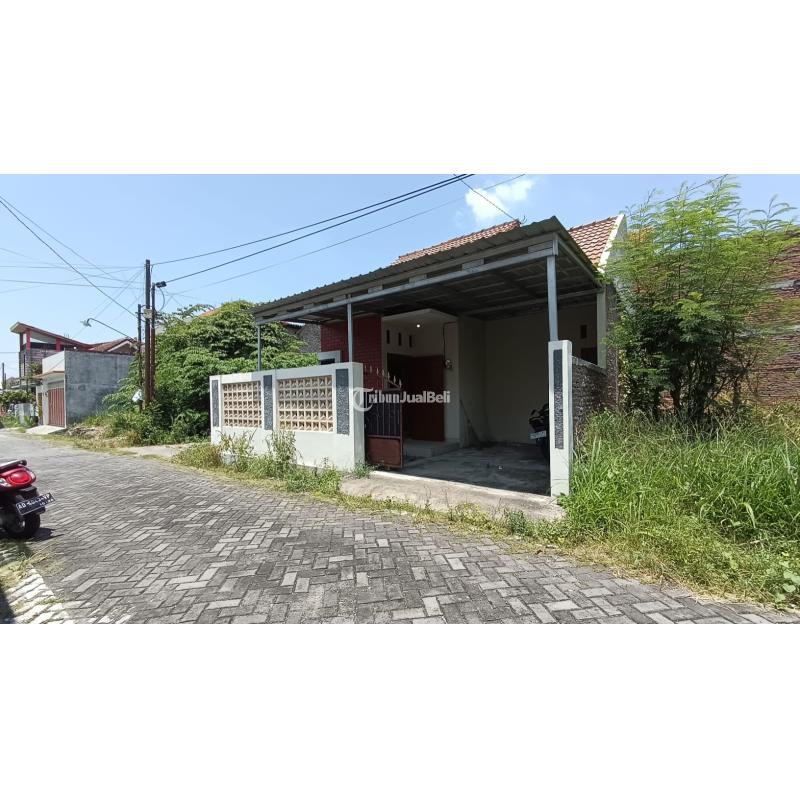 Disewakan Kontrakan Rumah Luas 82 m2 Hook Gentan dekat Mall Luwes - Solo