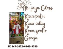 Motif Yesus Kaca Patri Grafir Inlay Gereja - Flores Timur