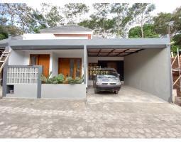 Dijual Rumah Nyaman Dalam Cluster Bonus Semi Furnish Di Ngemplak - Sleman