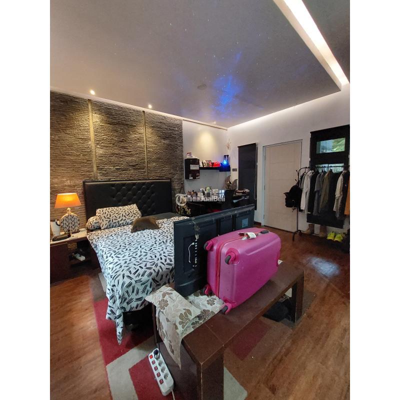 Dijual Rumah Sejuk 2 Lantai, LT. 560m2, LB. 500m2, SHM, Full Furnish ada Kolam Renang di Bukit Golf Sentul - Bogor