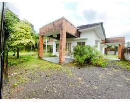 Dijual Rumah Secondary Tanah Luas Cocok Untuk Kost Atau Homestay Di Mlati - Sleman