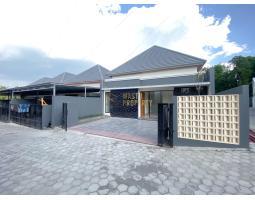 Dijual Rumah Baru 4 Kamar Tidur, Tanah Carport Luas - Sleman
