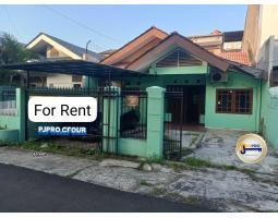 Disewakan Rumah Cantik Tipe 135 Bekas - Tanggerang Selatan