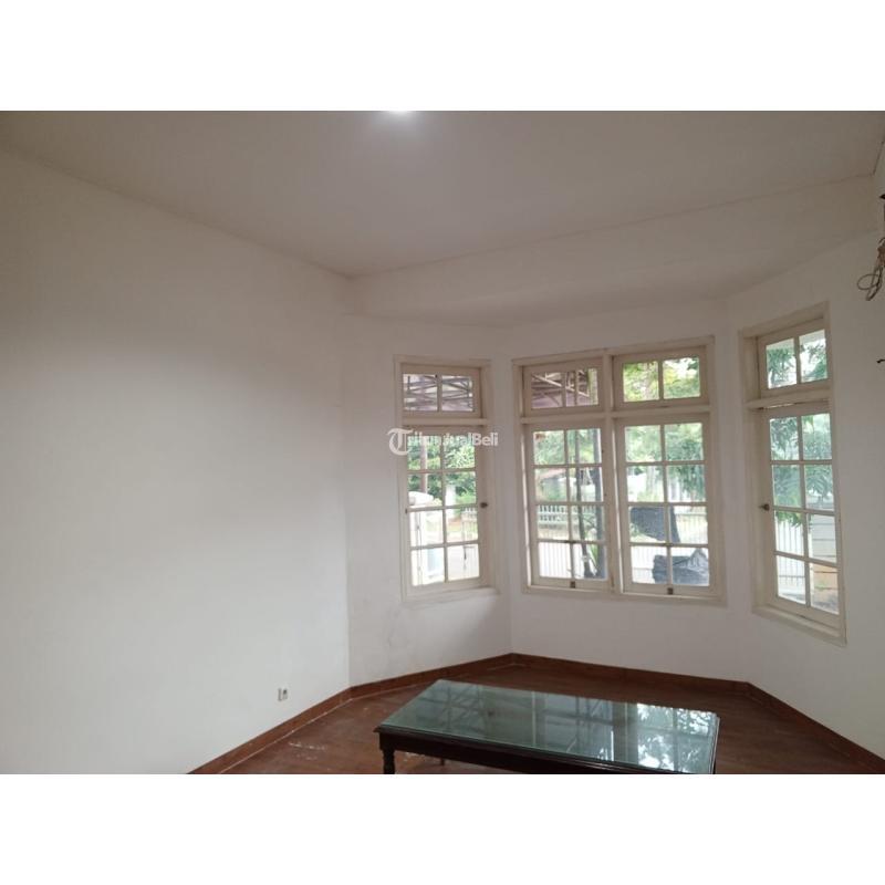 Disewakan Rumah Taman Alfa Indah Luas Tanah 300 m2 - Jakarta Barat