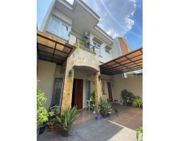 Dijual Rumah Bagus di Selat Dampit  Tipe 117 4KT 4KM - Jakarta Timur 