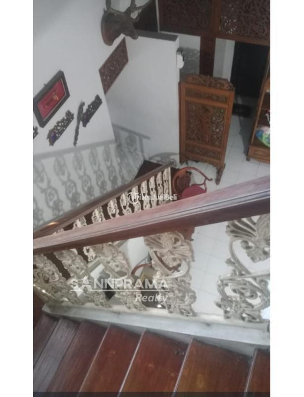 Dijual Rumah Mewah Luas Pinggir Jalan Kali Licin Pancoran Mas - Depok