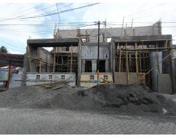 Dijual Rumah Minimalis Dekat Exit Tol Tipe 110 3KT 2KM SHM - Malang 