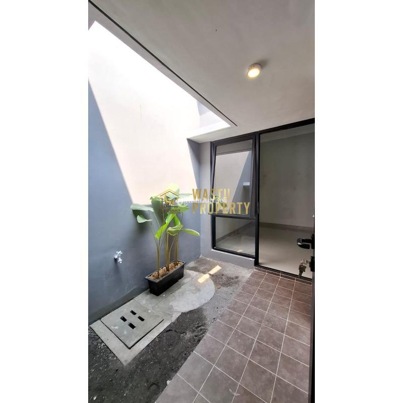 Dijual Rumah Siap Huni, Tipe 75, 3kt, 2km, Shm, Dekat Ke Malioboro, Sleman - Yogyakarta