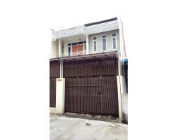 Dijual Rumah 2 Lantai, Lt. 152m2, Lb. 250m2, 5kt, 4km, Shm, Gunung Batu, Dekat Tol Pasteur - Bandung