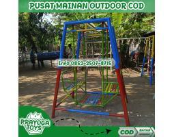 Ayunan Besi Sederhana dan Mainan Playground Kec Lembursitu - Sukabumi Kota