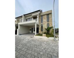 Dijual Rumah Mewah 3KT 3KM One Gate dekat Jogja Expo Center - Bantul