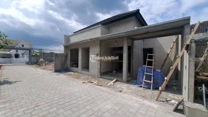 Dijual Rumah Modern Dalam Cluster Dekat Jalan Raya Jogja Solo Tipe 58 2KM 3KT SHM - Sleman