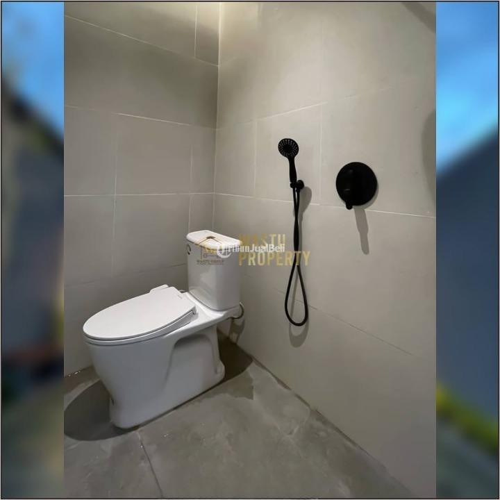 Dijual Rumah 2 Lantai Elegan Dekat Kampus UII Tipe 95 3KT 2KM - Sleman