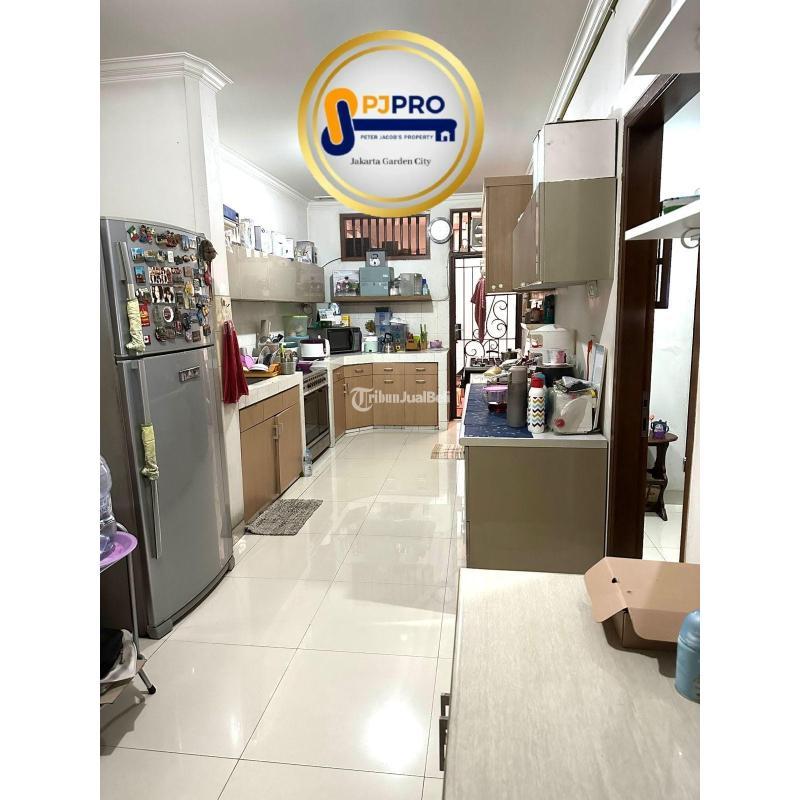 Dijual Rumah di Daerah Kemang Pratama Tipe 250 3KT 2KM - Bekasi