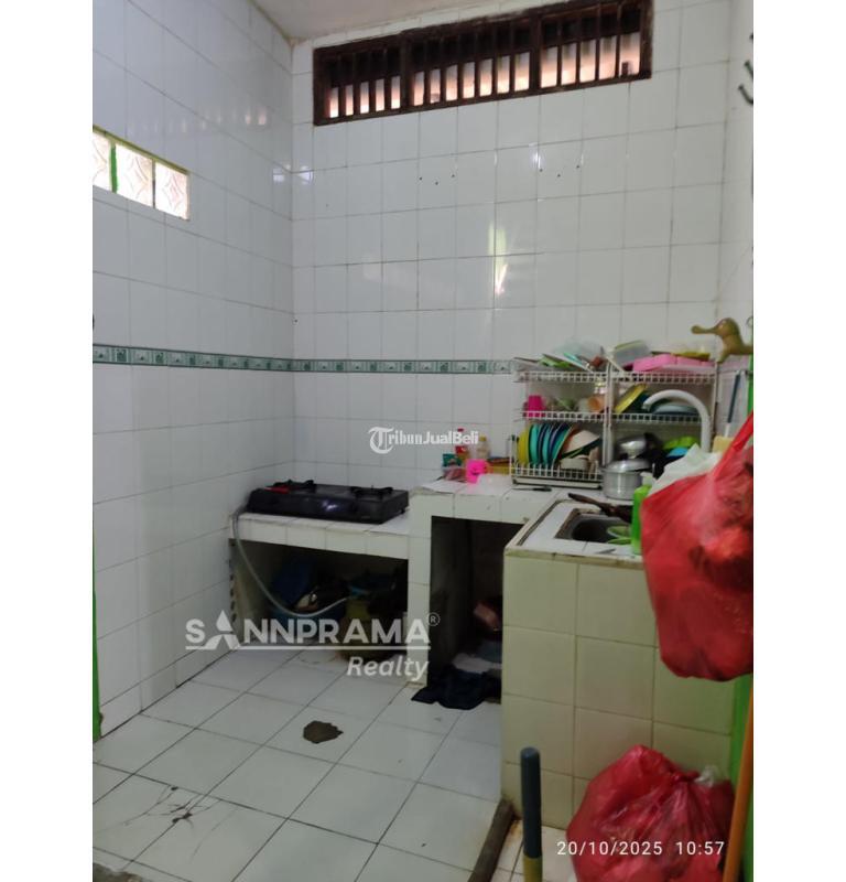 Dijual Rumah Kost, LT. 1332, LB. 100m2, SHM, 3KT, 2KM, Dekat Kampus UI - Depok