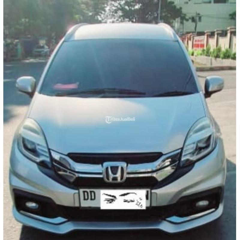 Mobil Honda Mobilio RS 2014 Bekas - Makassar