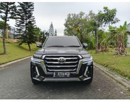 Dijual Mobil Bekas, Toyota Land Cruiser VXR200 UK, Tahun 2012, Odo 52 Ribu, Pajak Hidup - Yogyakarta