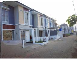 Jual Rumah Modern Minimalis 2 Lantai Tipe 50 di Sukun - Malang