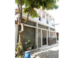 Dijual Rumah 2 Lantai, LT. 100m2, LB. 200m2, SHM, Dekat Supermarket Luwes Gentan, Baki - Sukoharjo