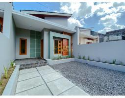 Dijual Rumah Murah, Tanah Luas Di Barat Candi Prambanan - Sleman