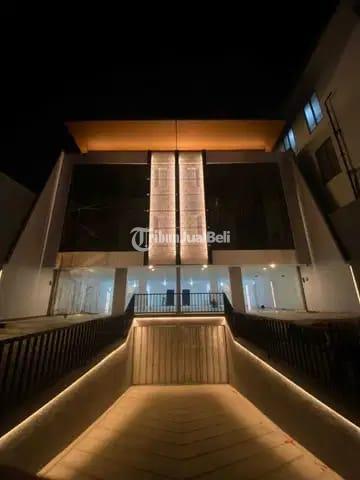 Jual Gedung Baru Luas 1600 m2 di Duren Sawit - Jakarta Timur