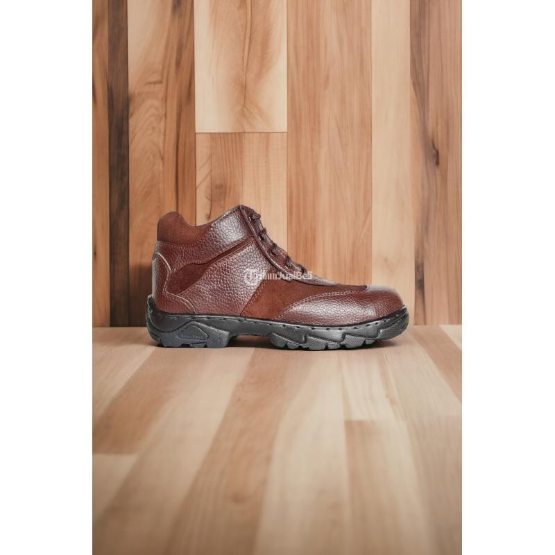 Pengrajin Sepatu Septi - Pasuruan