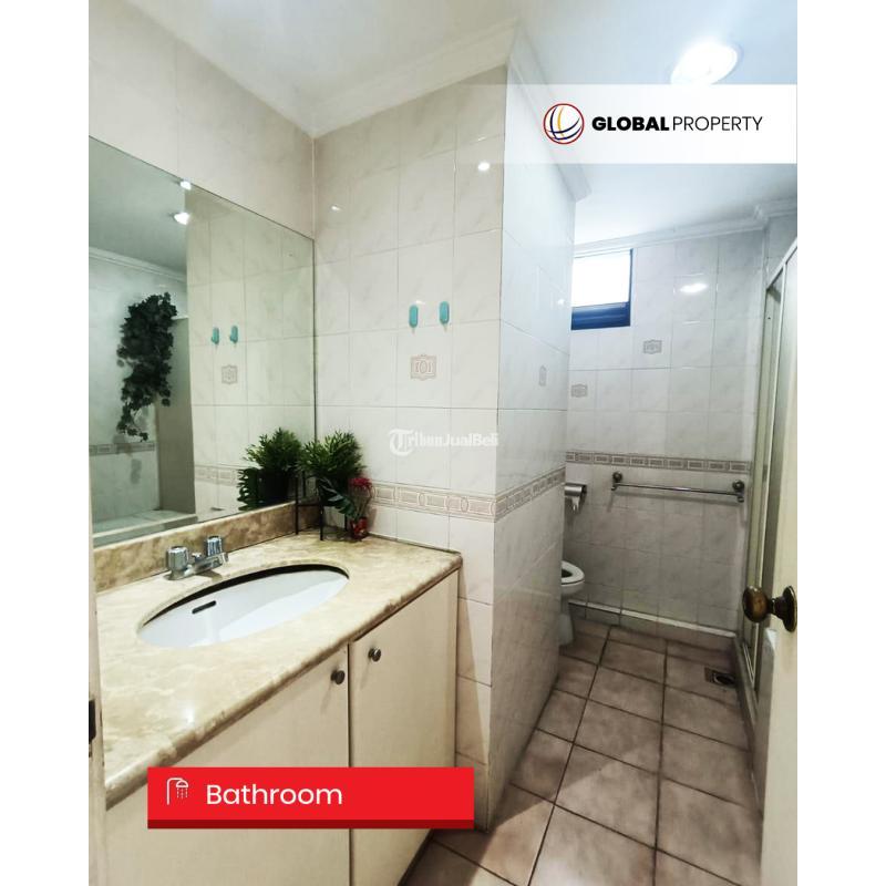 Disewa Apartemen Fully Furnished 3 Bedroom, Middle Floor, Taman Anggrek Condominium - Jakarta Barat