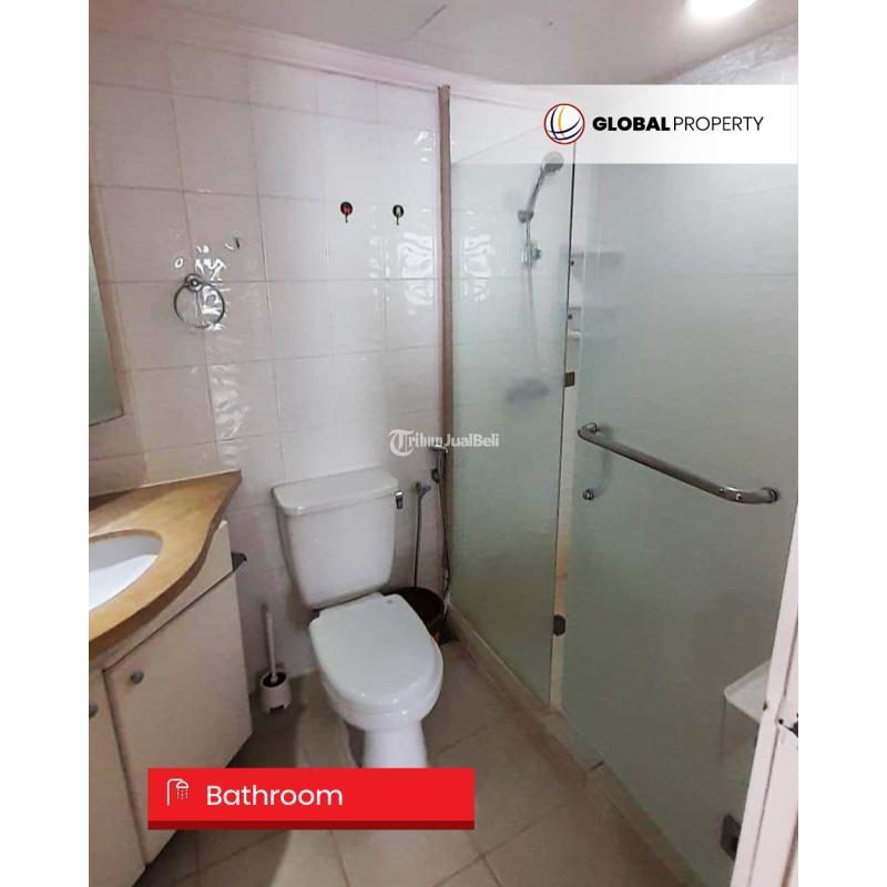 Disewa Apartemen Fully Furnished 2 Bedroom, Middle Floor, Taman Anggrek Condominium - Jakarta Barat