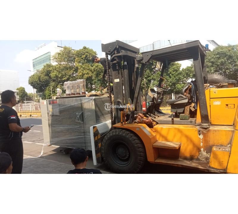 Sewa Rental Forklift Gunung Putri Bogor 3 Ton -15 Ton - Bogor