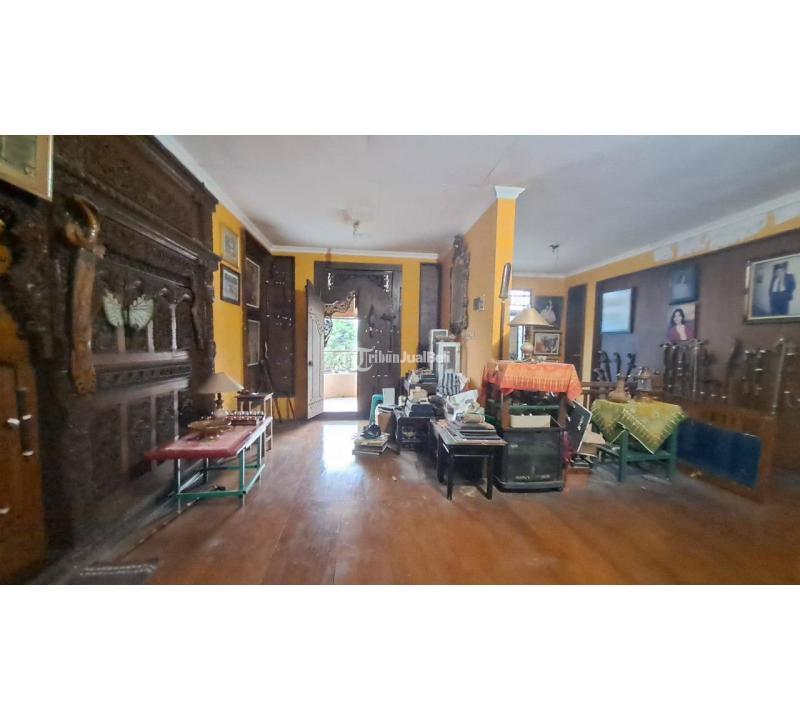 Dijual Rumah 2 Lantai Luas 206 m2 Murah di Manahan Banjarsari - Solo