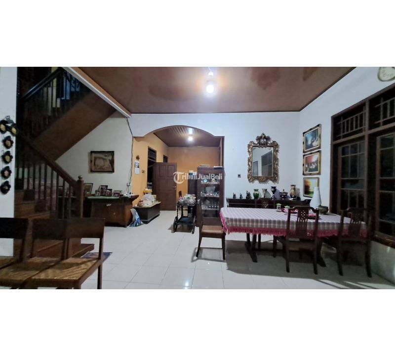 Dijual Rumah 2 Lantai Luas 206 m2 Murah di Manahan Banjarsari - Solo