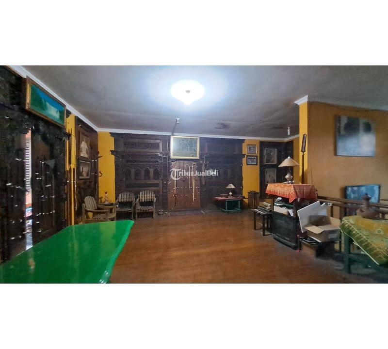 Dijual Rumah 2 Lantai Luas 206 m2 Murah di Manahan Banjarsari - Solo