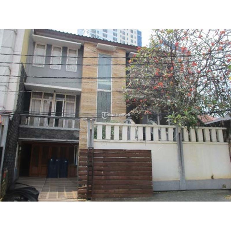 Dijual Rumah Luas 3 Lantai di Kartini Raya Strategis - Jakarta Pusat