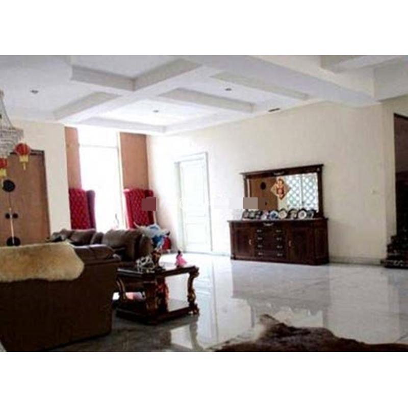 Dijual Rumah Luas 3 Lantai di Kartini Raya Strategis - Jakarta Pusat
