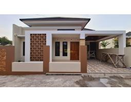 Dijual 1 Unit, Rumah Cantik, 6 Menit Ke Bandara Adi Sutjipto Jogja - Sleman